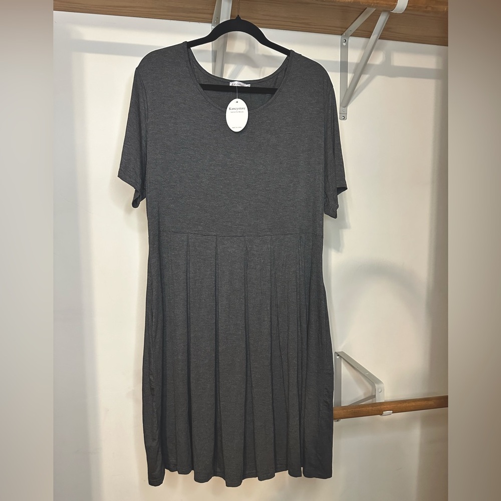 Kancystore Gray Pleated Dress, NWT, Size 2XL